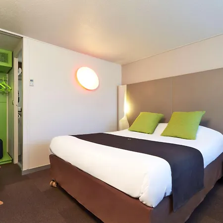 Campanile St Etienne Centre - Villars La Terrasse 3*